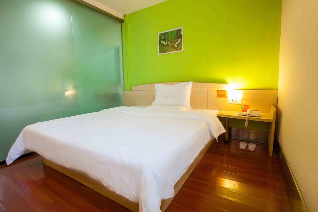 7Days Inn Chongqing Wanzhou District Gaosun Pond Chongbai Room photo