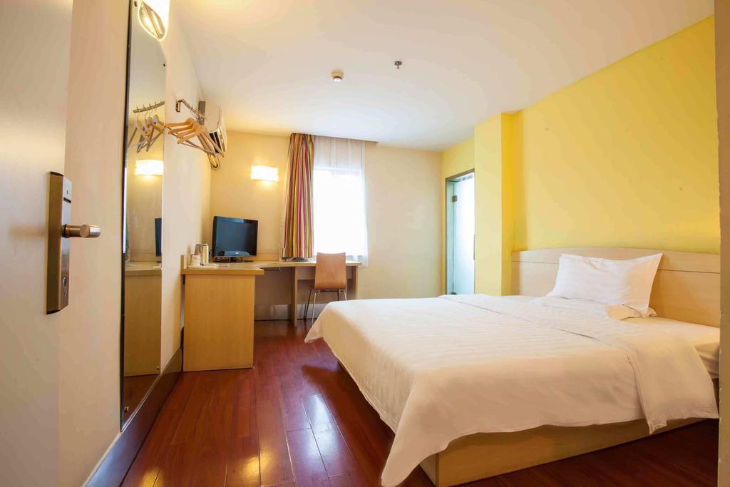 7Days Inn Chongqing Wanzhou District Gaosun Pond Chongbai Room photo