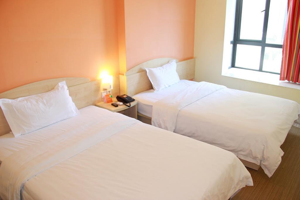 7Days Inn Chongqing Wanzhou District Gaosun Pond Chongbai Exterior photo